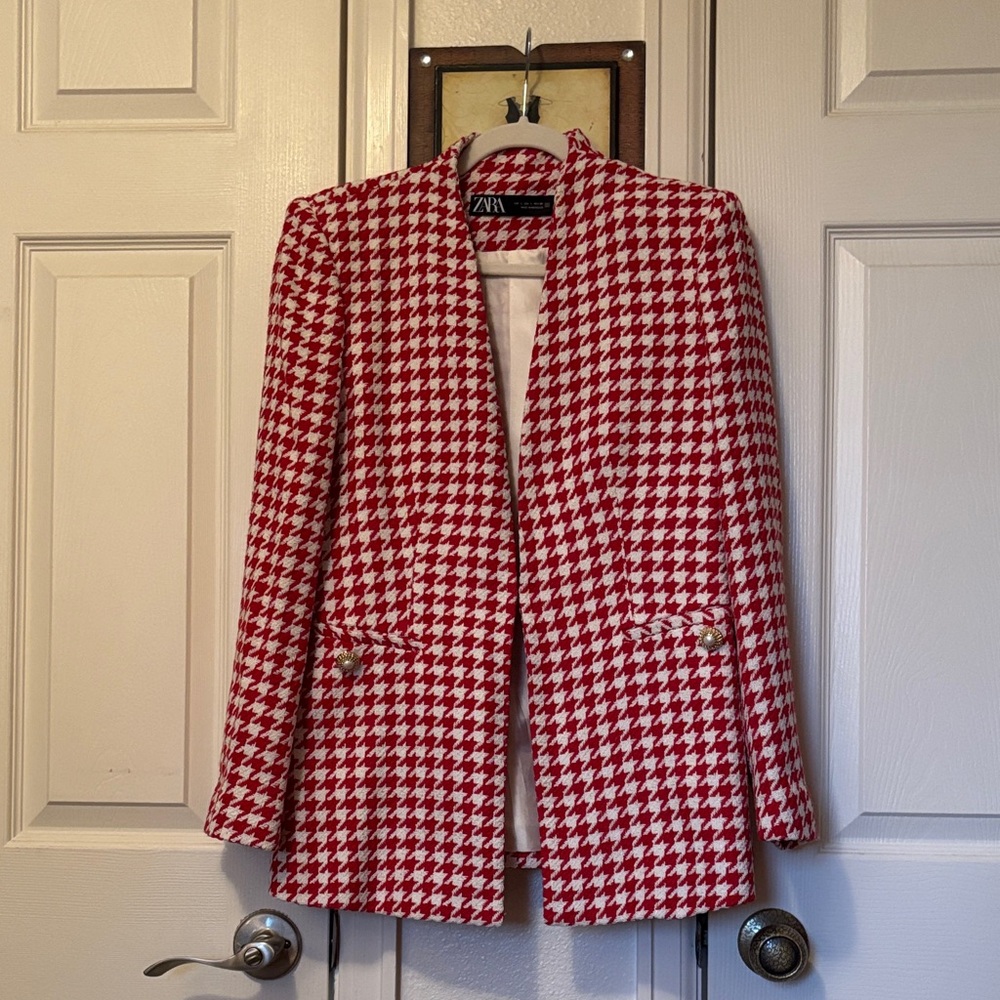 Zara Women's Red Houndstooth Blazer
